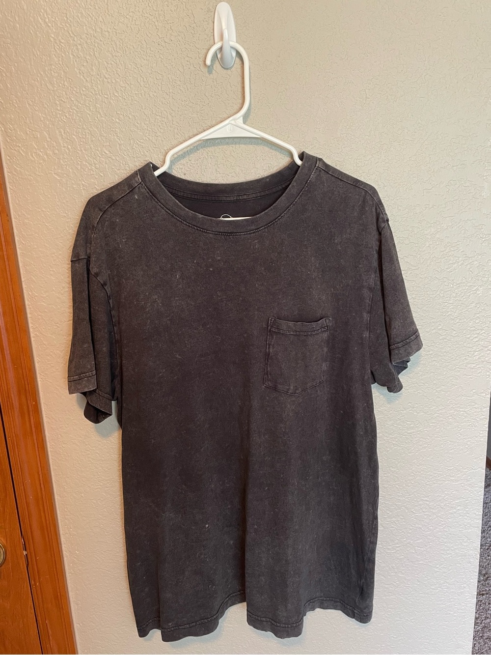 Grey mineral wash tee